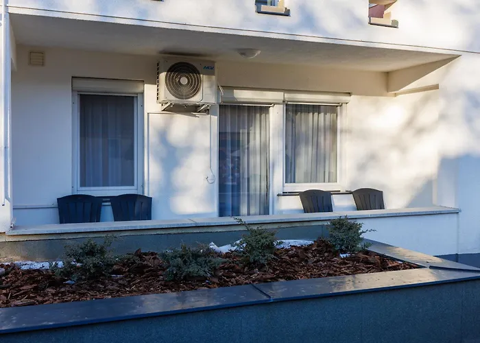 Relax Free Parking Debrecen
